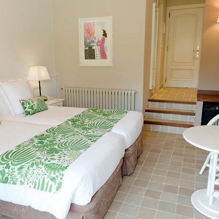 Hotel Playa Sol 카다케스 외부 사진