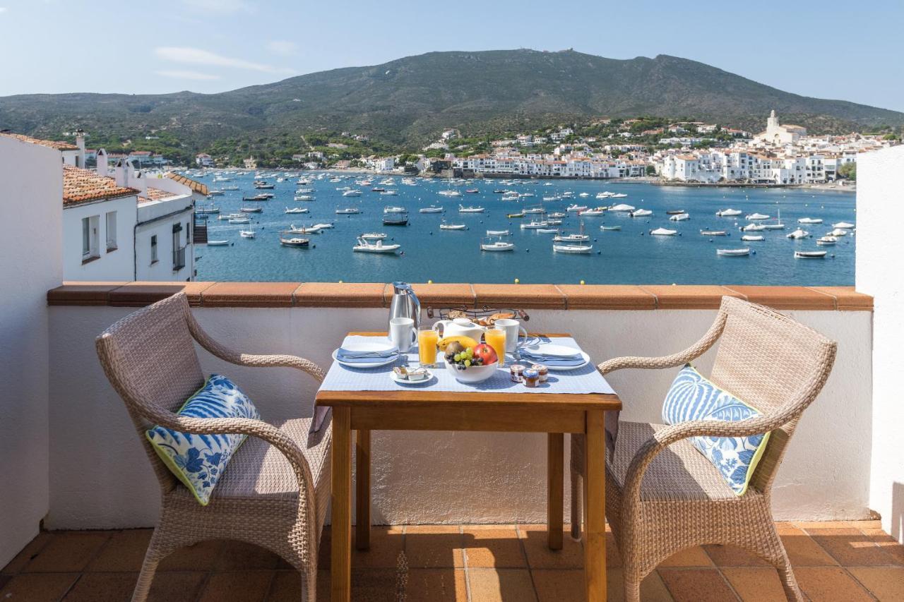 Hotel Playa Sol 카다케스 외부 사진