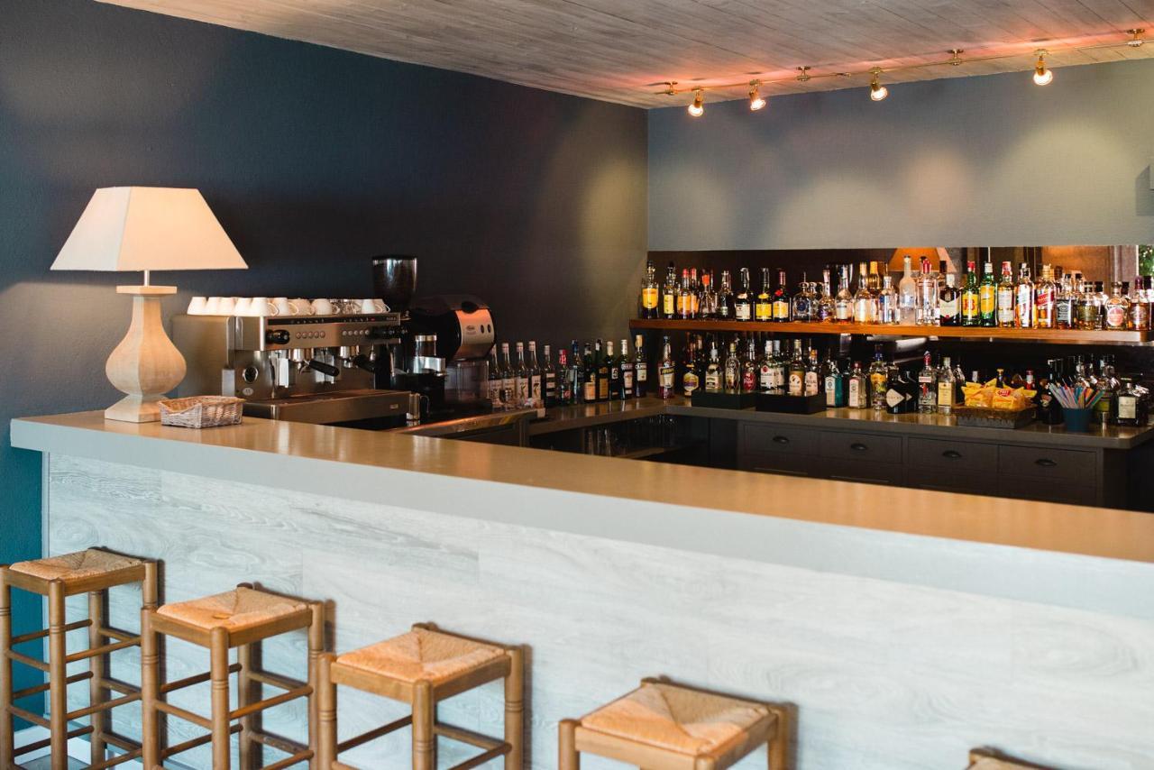 Hotel Playa Sol 카다케스 외부 사진